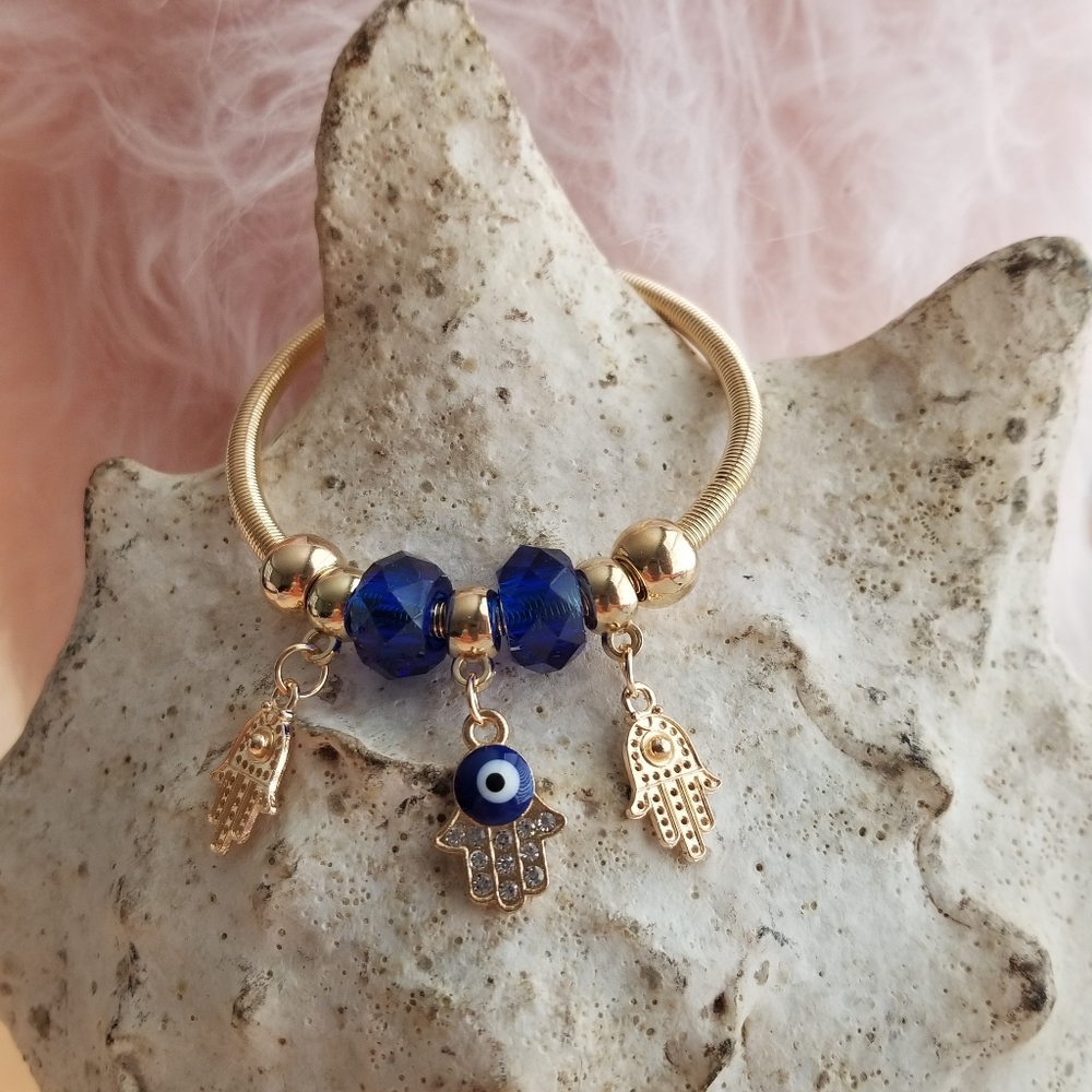 Hamsa Hand Evil Eye Charm Blue Gold Bracelet New